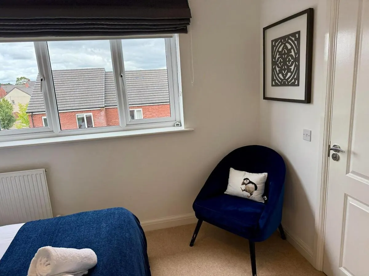 Stylish 3Br Cardiff Home Balcony, Garden, Free Parking And Ev Charging 0*,  영국