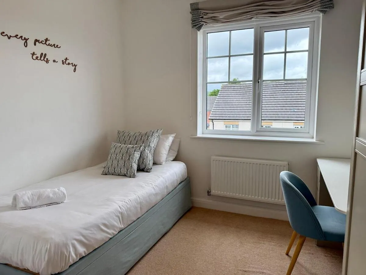 Stylish 3Br Cardiff Home Balcony, Garden, Free Parking And Ev Charging 0*,